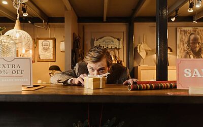 Idées cadeaux pour un homme qui a tout : surprenez-le avec des expériences uniques