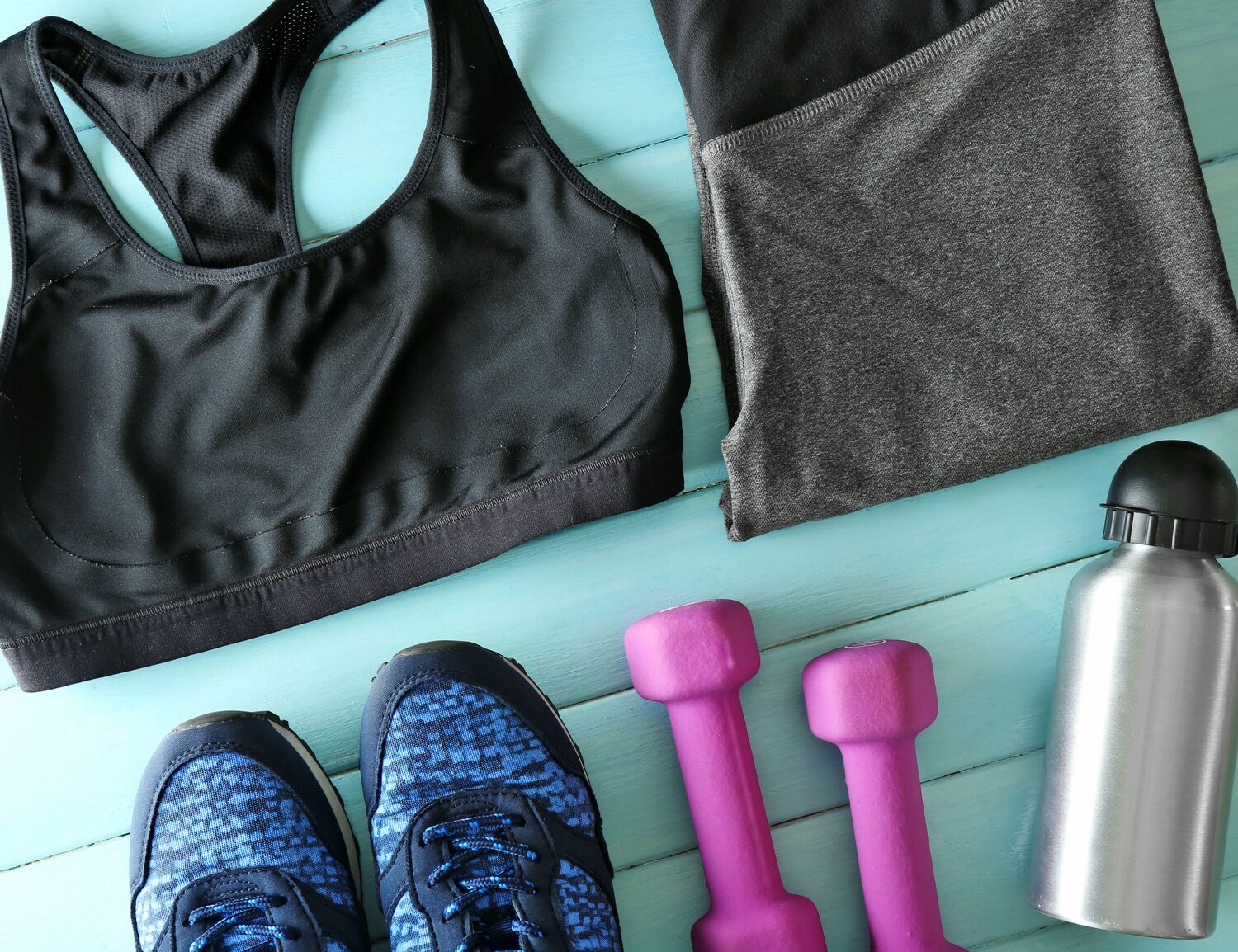 vetement sport halteres
